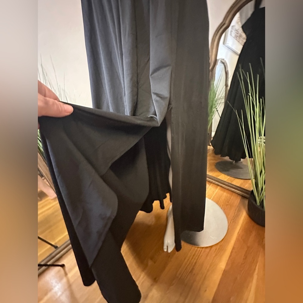 Unbranded Elegant Black One-Shoulder Dress Metal Details Size Small - Picture 2 of 5
